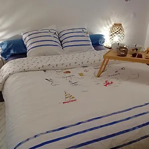 https://suite-parentale-petit-dejeuner-compris.inbrittany.com